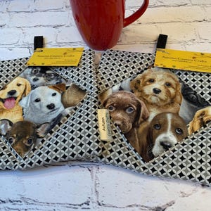 Agarraderas acolchadas hechas a mano con diseño de perro, juego de 2: Regalo, 20 x 20 cm