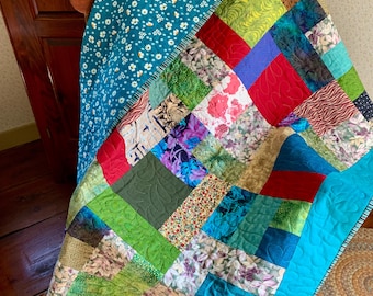 Handmade Scrappy Patchwork Throw Quilt: Colorful Home Decor Blanket