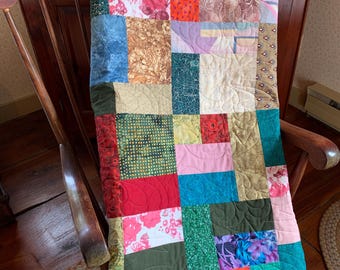 Handmade Scrappy Patchwork Throw Quilt: Multi-Color Cotton Sofa Blanket