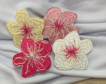 Set of 4 pieces, embroidered patch Cherry blossoms, iron on sewing on patch vintage, applique, DIY, iron on, FLOWER Cratf Classic