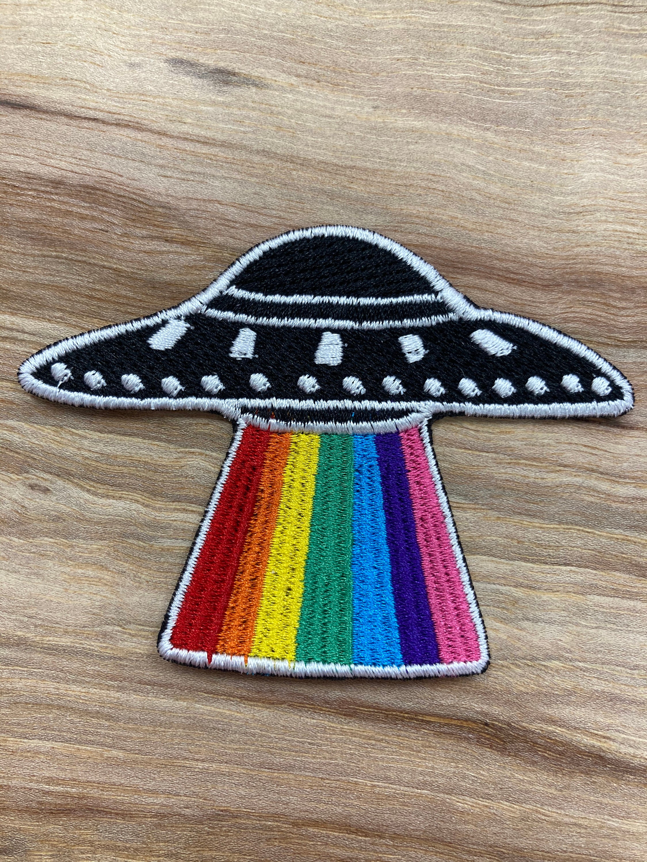 New Arrival Round Space Alien Rocket Eyes Stranger Things UFO Iron Patch  for Clothing Punk Embroidered DIY Parches Applique