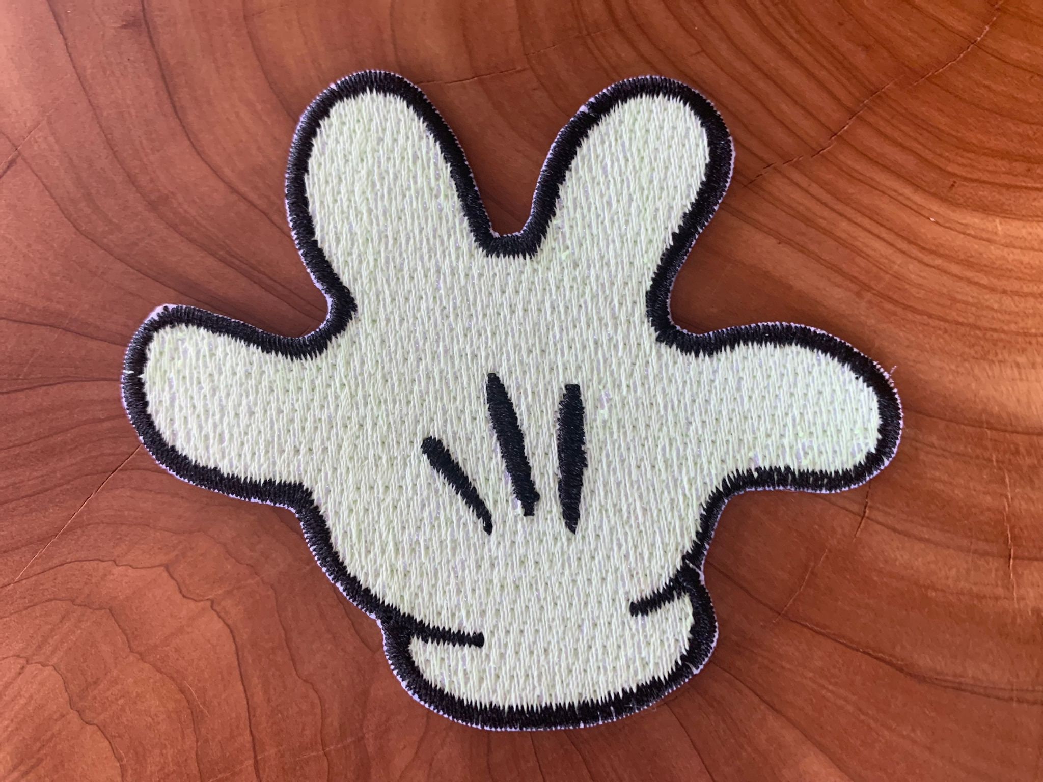 Official Mickey Mouse Glove Peace Sign Embroidered Iron On Patch – Patch  Collection
