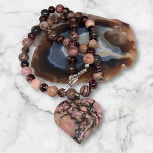 Heart Necklace, Heart Jewelry, Heart Pendant, Gemstone Necklace, Gemstone Jewelry, Rhodonite, Rhodonite Necklace, Rhodonite Jewelry