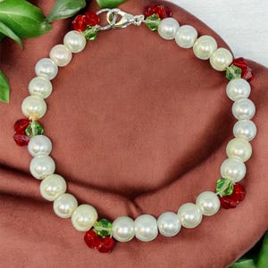 Cherry Pearl Bracelet, Handmade Cherry Jewelry, Red Green Beaded Bracelet, Cute Fruit Bracelet, Summer Jewelry Gift, Cherry Bracelet