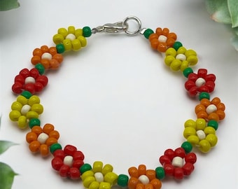 Autumn Beaded Flower Bracelet: Handmade Retro Fall Jewelry