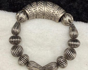 Vintage Oscar De La Renta Beaded Brooch Silver Tone Signed