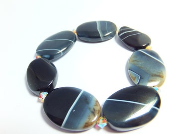 Sardonyx, bracelet mounted on stretch bracelet, very noble pitch-black gemstones, pearl bracelet, unique, handmade, gift, Christmas,