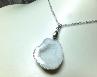 Agate druse in white, peace agate druse, electroplated silver on a silver chain,