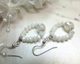 Creolen,weiße Ohrringe Glasohrhänger mit 925er Silber,Brautschmuck, Handarbeit,facettierte Perlen, Valentinstag,Creolen,