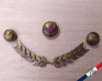 Buttons and chain inspired from Anna in Frozen 2