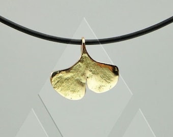 XXS Ginkgo GOLD 750 Necklace Gift from the Real Sheet
