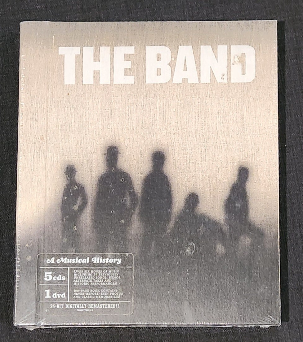 THE BAND - A Musical History - 5 Cds and 1 DVD With Book THE BAND - A Musical History - 5 Cds and 1 DVD With Book