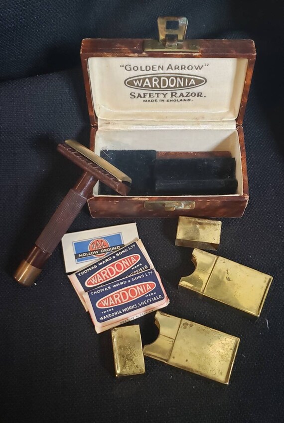 Wardonia "Golden Arrow" Safety Razor Travel Kit agrohort.ipb.ac.id