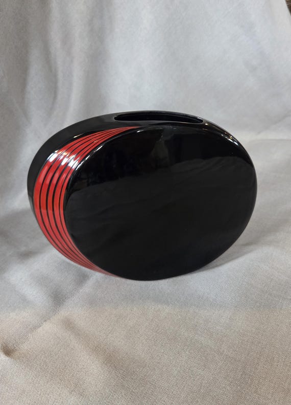 日本製ヴィンテージ丸型平花瓶 - 陶器製 ブラック - Etsy 日本