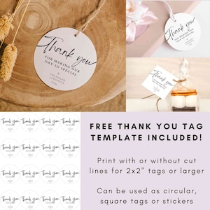 Puede incluir: Etiquetas circulares blancas de agradecimiento con el texto "Gracias por hacer nuestro d&iacute;a tan especial" y los nombres Chandler y Monica. Las etiquetas se muestran sobre una superficie de madera y en una maqueta con un s'more. Se incluye una plantilla gratuita para imprimir etiquetas de 5x5 cm o m&aacute;s grandes.
