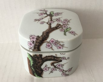 Porcelain Trinket Jewelry Box