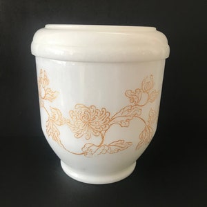 Natural White Jade Cremation Urn with Chrysanthemum design
