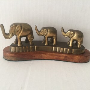 vintage brass three elephants sculpture, made in India