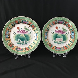 Pair of Chinese Export Lotus Famille verte Porcelain plate