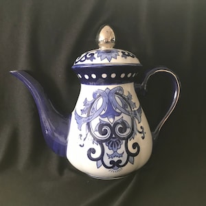 Vintage Blue and White Bombay Porcelain Teapot Wall Décor