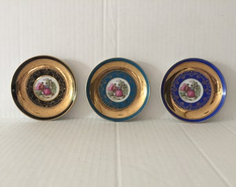 tre vintage Royal Vienna tekoppar, tallrikar