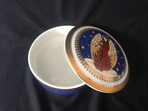 Vintage Mikasa Porcelain Trinket box, Jewelry Box - image 4