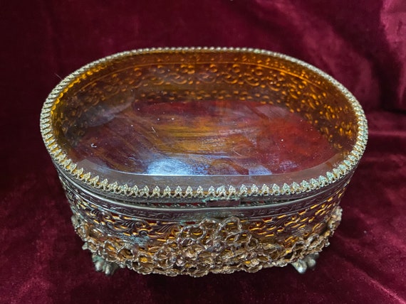 Vintage Ormolu Filigree Brass Vanity Box - image 3
