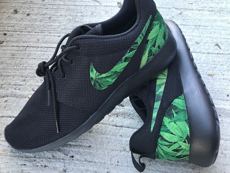 custom nike roshe one