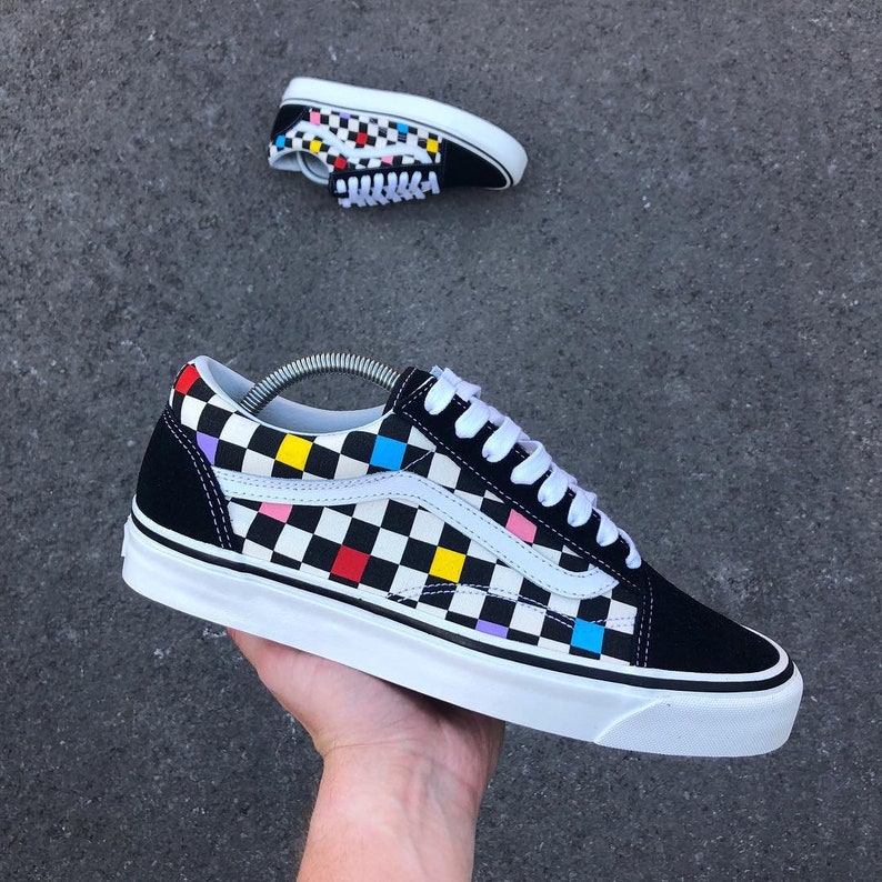 checkerboard vans colors
