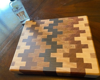 ZigZag End Grain Cutting Board with Free Engraving