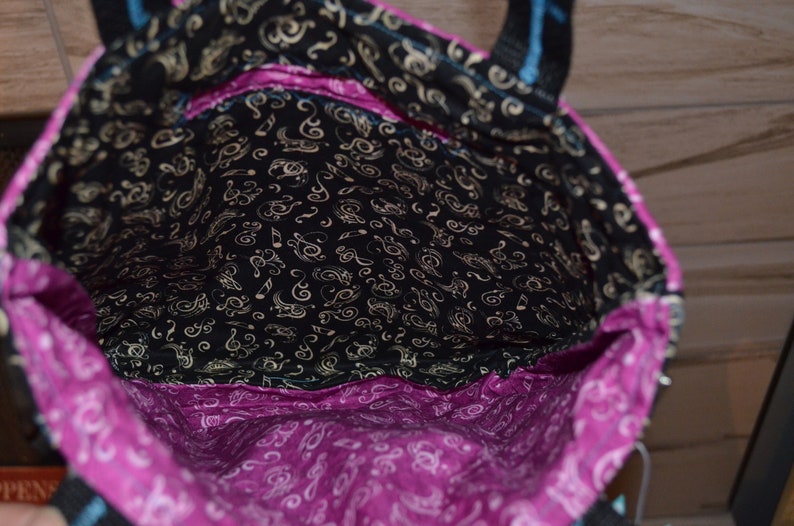 Music Notes Tote Bag