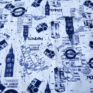 Cotton fabric, white with London motifs (Fabric_BK00040)