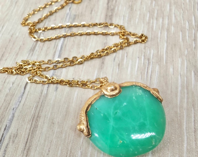 Green CHRYSOPRASE Necklace with stainless steel chain, CHRYSOPRASE, Gemstone Spiritual, Keepsake, Talisman, Yoga Crystal, Beautiful