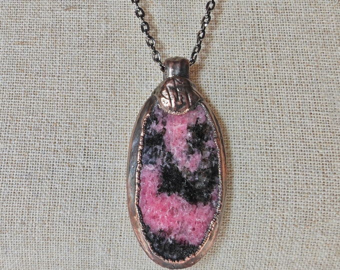 RHODONITE Crystal Pendant, Necklace, symbolizes unconditional love and compassion, Spiritual Jewelry, Rhodonite Jewelry, Mystic Gem