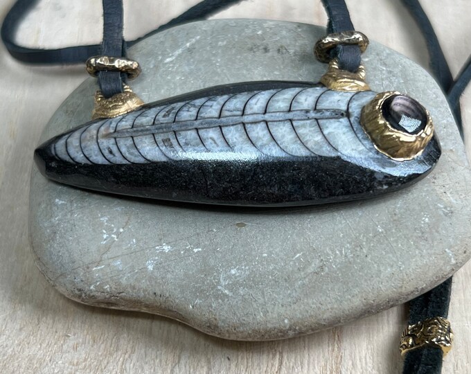 ORTHOCERAS FOSSIL Pendant, W/ Hypersthene Cabochon, 22K gold plated Necklace with Leather Cord, Mother Earth Jewelry, Avantgarde, Boho