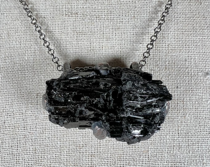 RAW BLACK TOURMALINE Necklace w/ black Chain 24", Copper oxidized, black Schorl Tourmaline, Hip Necklace, Organic, Rough crystal mineral