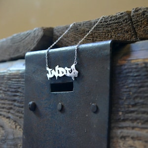 Colgante personalizable con letras de grafiti "Joyería con letras"