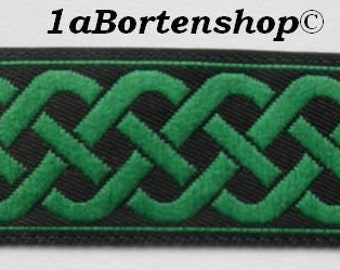 Weave Celtic knot, green 2 cm