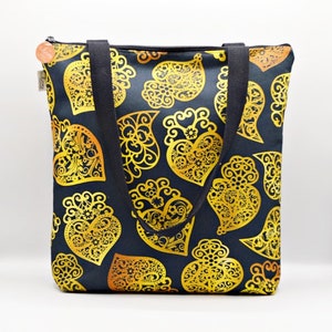 Suitcase Heart of Viana