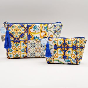 Handmade bag with representation of Portuguese tiles