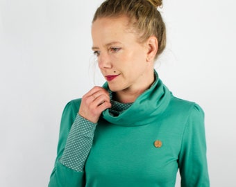 Longsleeves with shawl collar Mari_04 mint, dotted