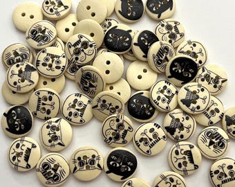 Cat Face/Cream Wood Buttons (BTN-28) - pack of 4 - contains a random assortment of various patterns