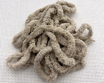 Beige Petite Chenille Trim (PC-97) by Vintage NeedleArts ~ hand dyed 2 continuous yards