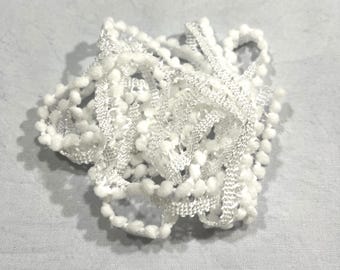 Snow Mini Pom Pom Trim (MPP-MAYS) by Vintage NeedleArts ~ 2 continuous yards