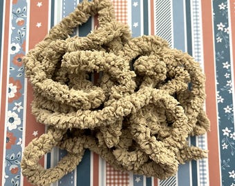 Cafe au Lait Large Chenille Trim (LC-22) by Vintage NeedleArts ~ hand dyed 2 continuous yards