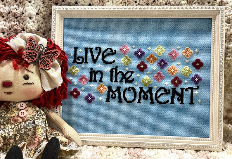 CLEARANCE Live in the Moment Cross Stitch Design Pattern Chart Vintage