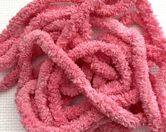 Peony Petite Chenille Trim (PC-51) by Vintage NeedleArts ~ hand dyed 2 continuous yards