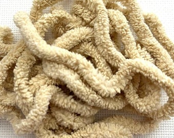 Irish Cream Petite Chenille Trim (PC-19) by Vintage NeedleArts ~ hand dyed 2 continuous yards