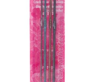 Susan Bates Silvalume Aluminum Crochet Hooks ~ Set of four C2/2.75, D3/3.25, E4/3.50, F5/3.75 small