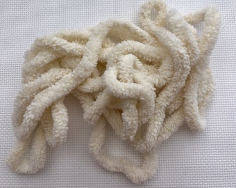 Vanilla Petite Chenille Trim (PC-90) by Vintage NeedleArts ~ hand dyed 2 continuous yards